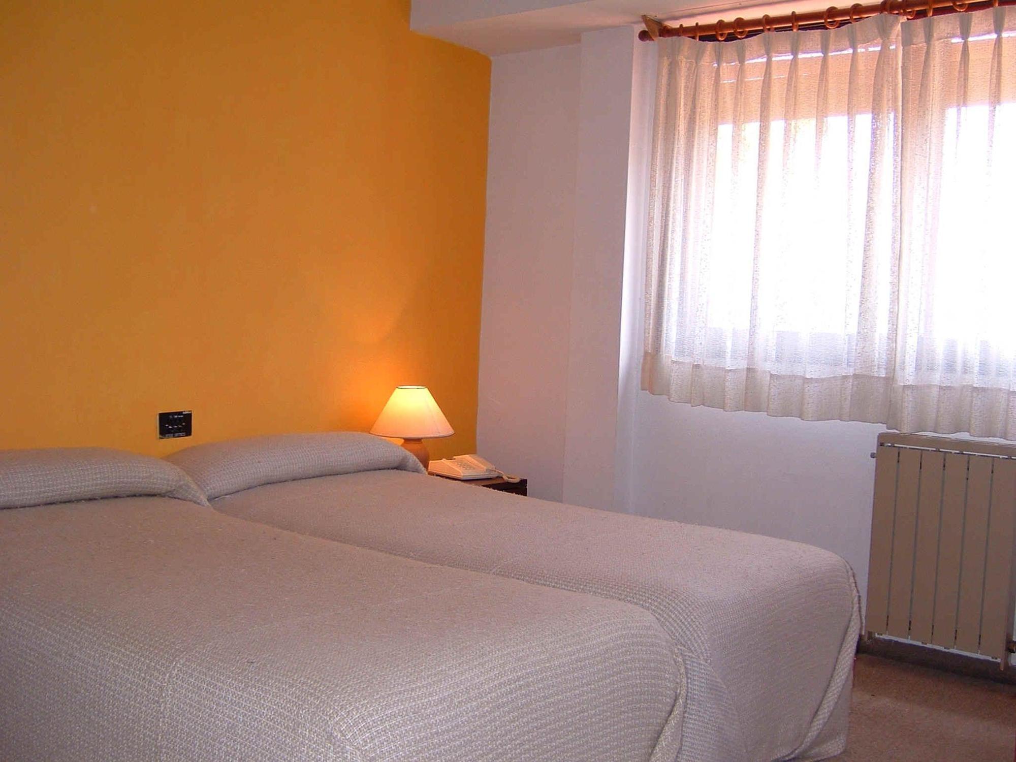 Hotel Kuntur à Capilla del Monte Extérieur photo