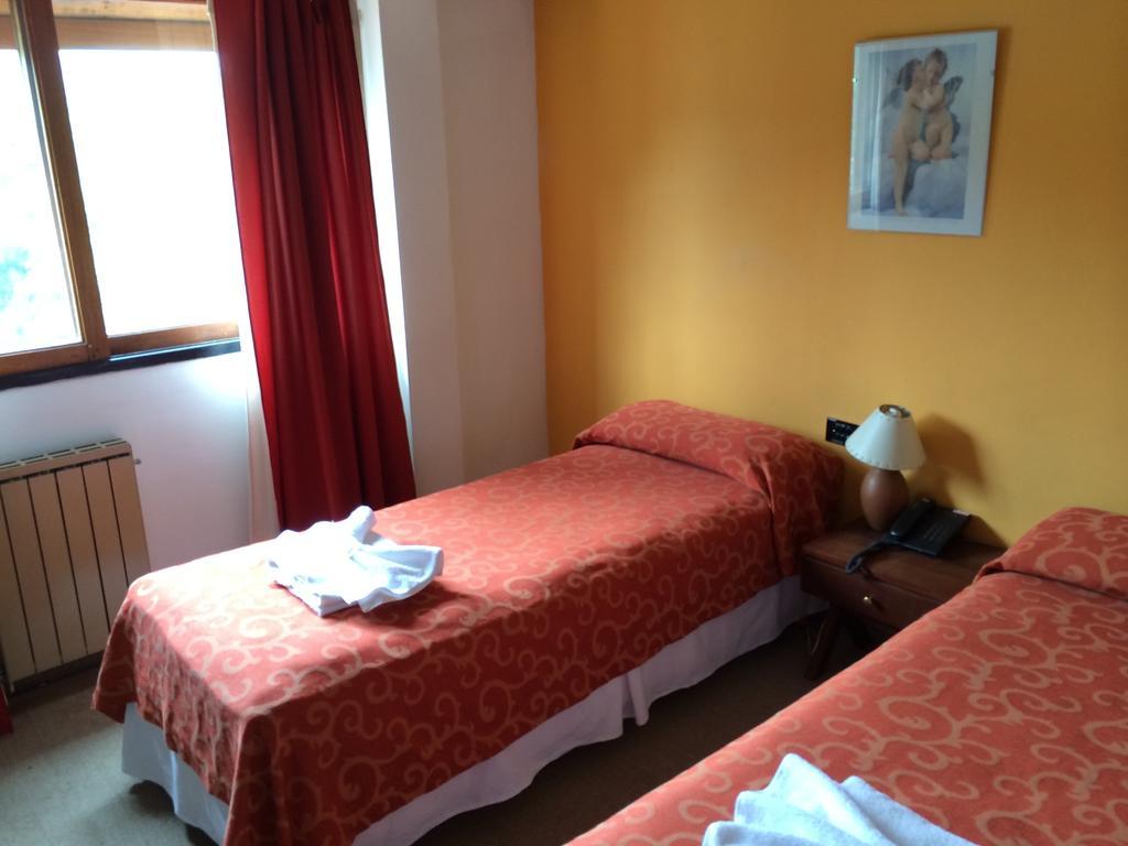 Hotel Kuntur à Capilla del Monte Chambre photo
