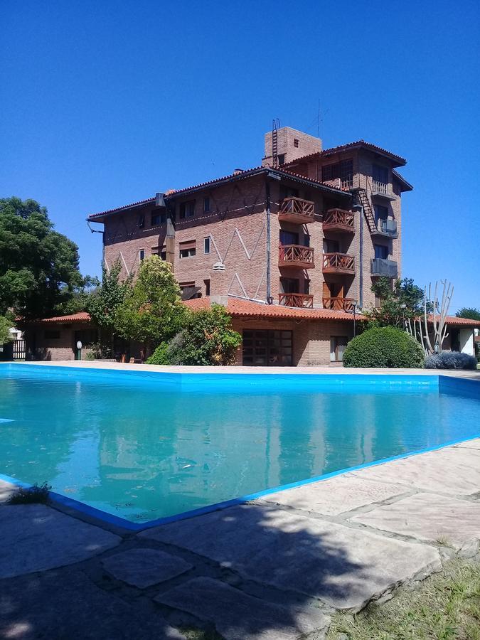 Hotel Kuntur à Capilla del Monte Extérieur photo