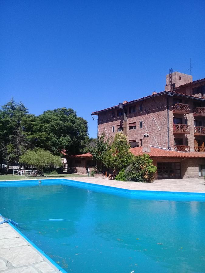 Hotel Kuntur à Capilla del Monte Extérieur photo
